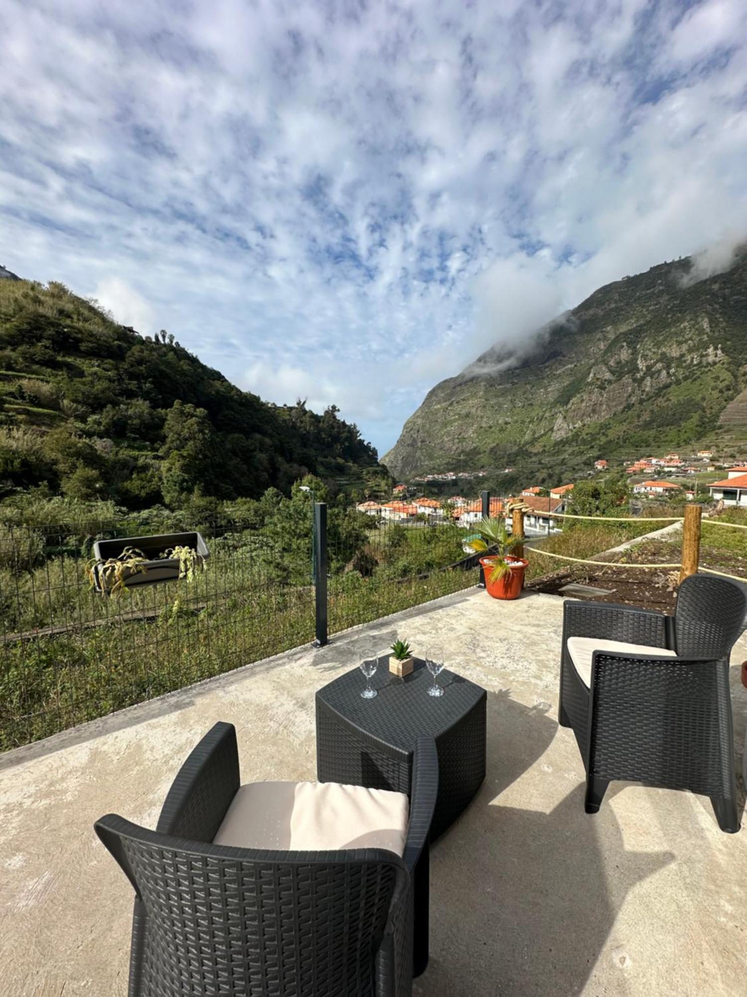 The Green Valley House São Vicente Εξωτερικό φωτογραφία