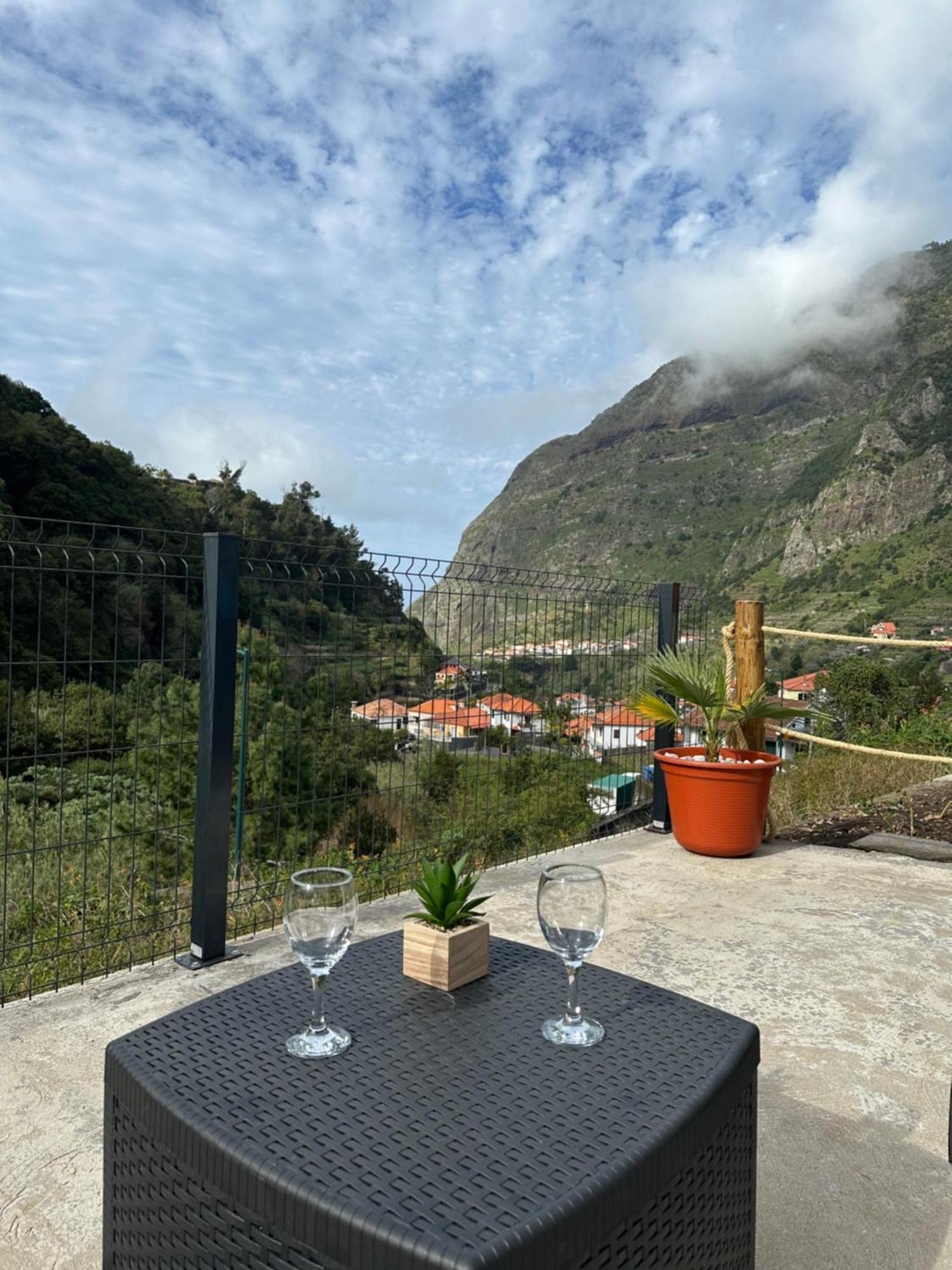 The Green Valley House São Vicente Εξωτερικό φωτογραφία