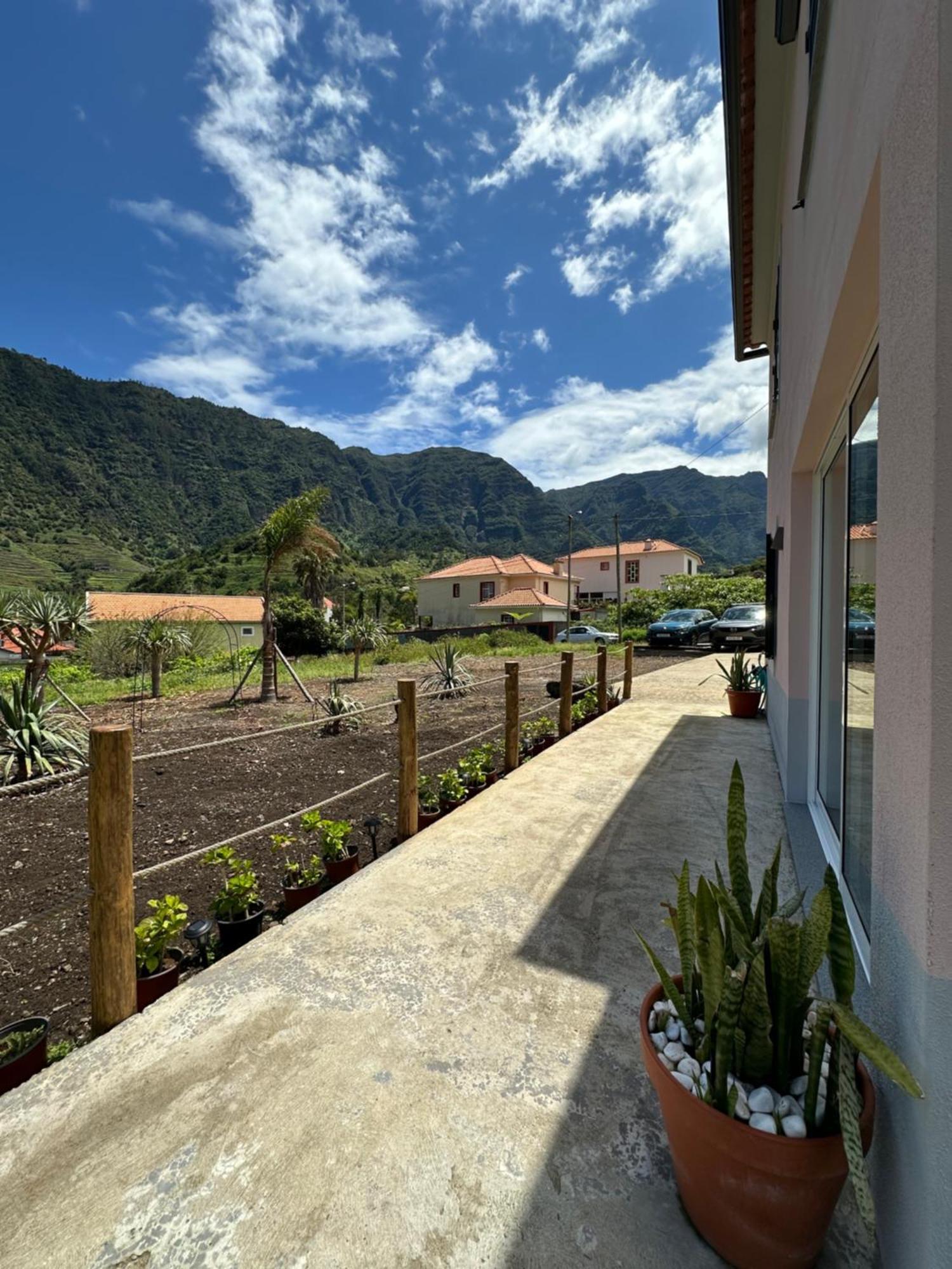 The Green Valley House São Vicente Εξωτερικό φωτογραφία